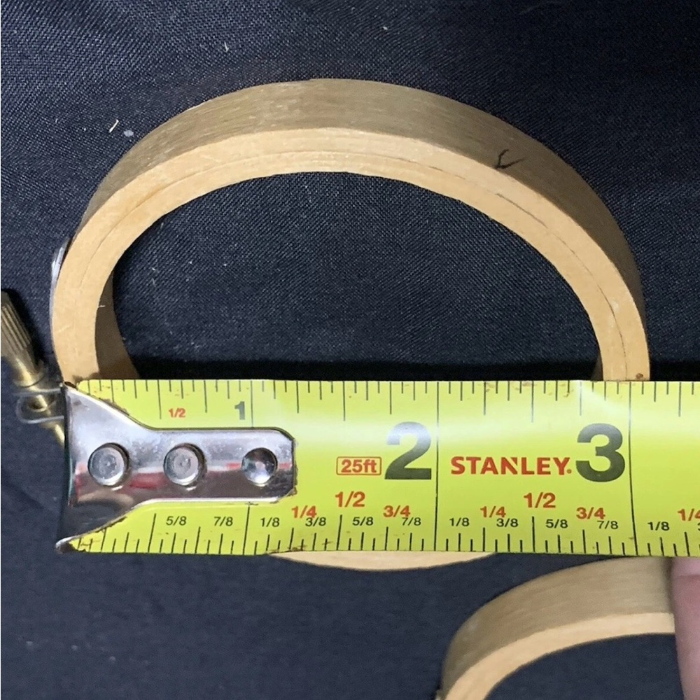 4 Wood Embroidery Hoop, Screw Closure 2-5” & 2-3” - Picture 7 of 7